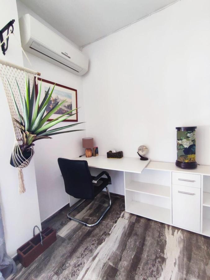 Lauren'S Charm Town Apartment Lefkáda 外观 照片